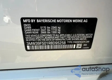 2024 BMW 330Xe из США, поврежденный, VIN 3MW39FS01R8D95258